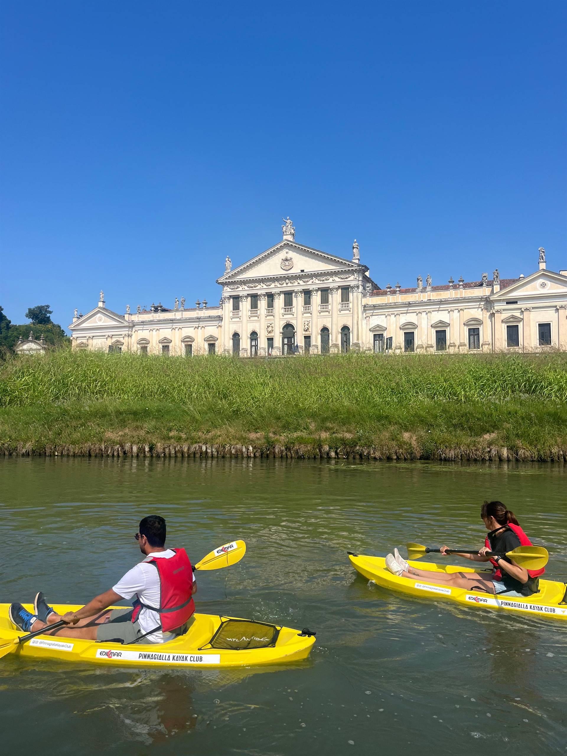 kayak
