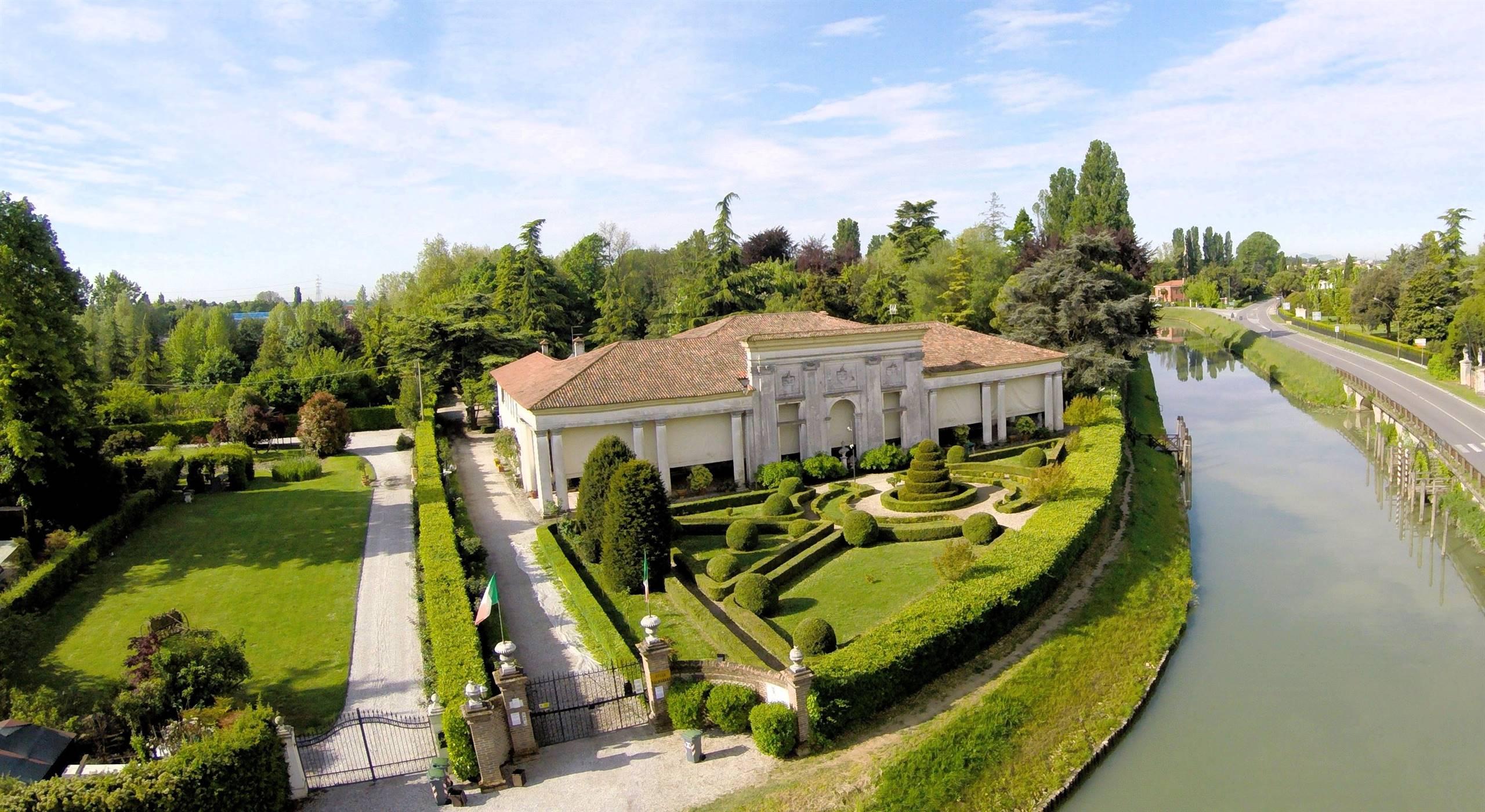 Barchessa Valmarana Mira