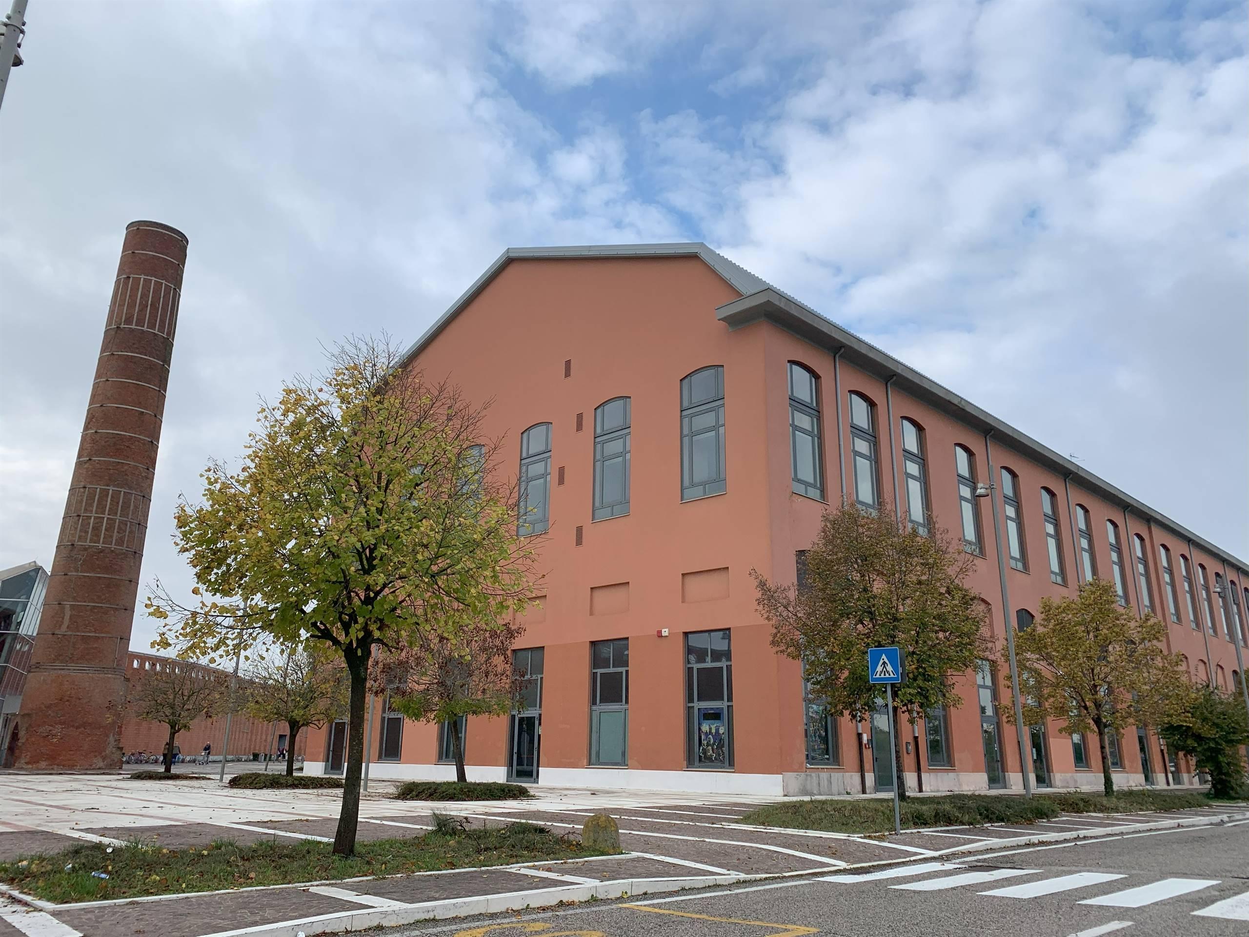 Esterno Edificio 13 - Ex Zuccherificio