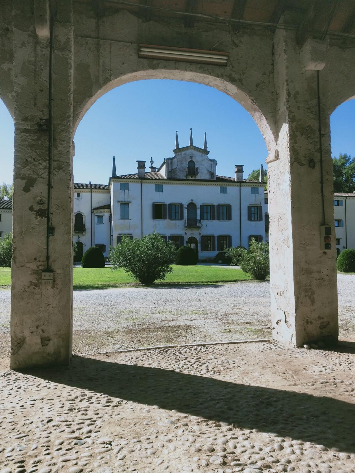Villa Bertelè