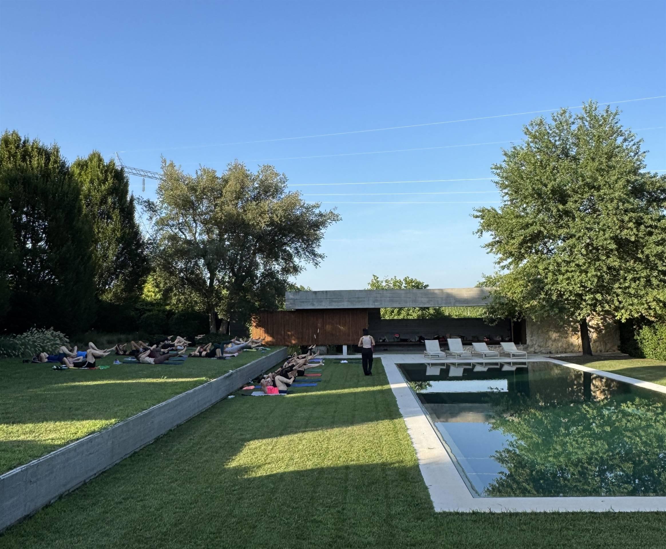 Pilates bordo piscina