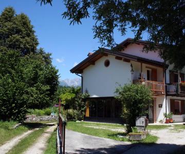 Casa del Tiglio esterno