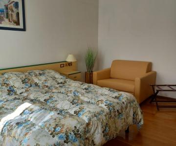 Double room/triple room