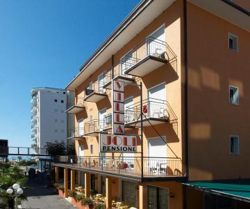 272403_2202039446735_1119797630_32678272_1569758_o