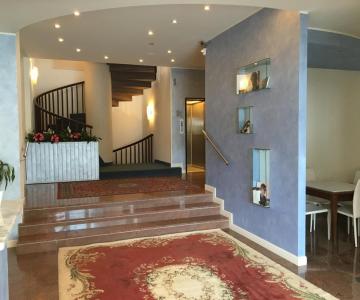 La Bussola ingresso.jpg