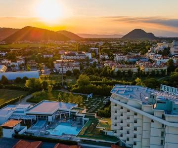 107377691_4107628689279643_3373985197020432524_n