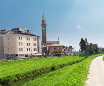 Esterno Hotel Ariston e Muson dei Sassi