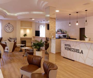 17C1F7FC-D525-4330-B5B9-A7EC6E25403A-13048-0000022