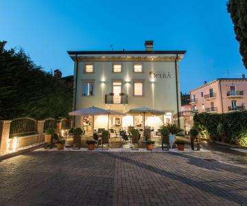 Hotel Operà