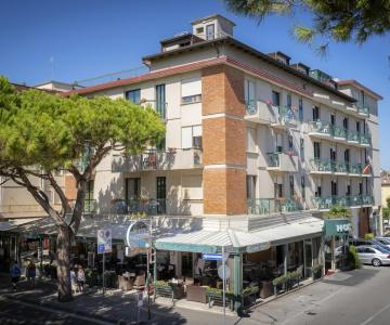 Harry's facciata.jpg