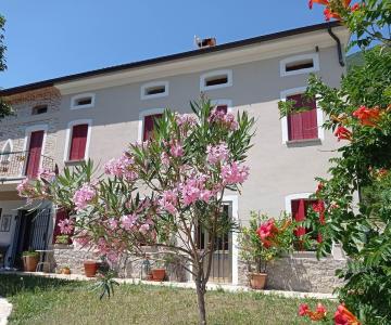 Al Giardino dei Laghi