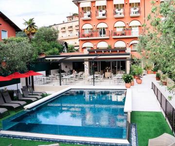 H.CAMINETTO FACCIATA2