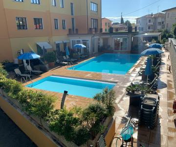 3f08fccd-de0d-4818-aa7d-832eeb72ab5e