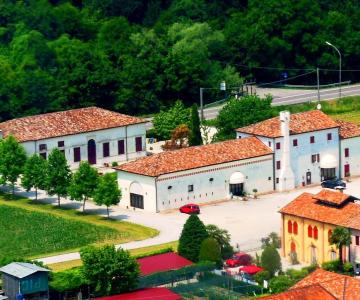 Alla Barchessa di Villa Querini