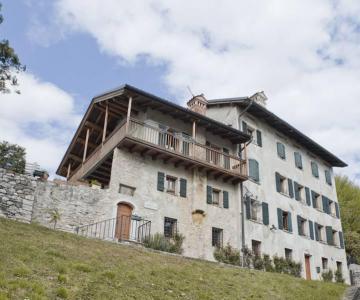 dormire_a_feltre_bus_de_loch_01