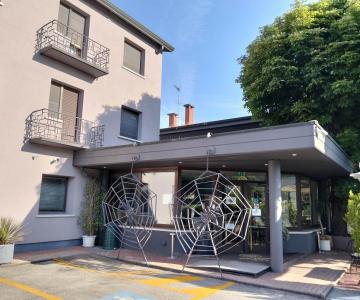 IMG2025_ingressohotelDUERAGNI