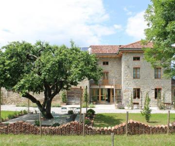 villa-61-e-il-suo-giardino