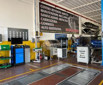 Carrozzeria Nuova Rosa