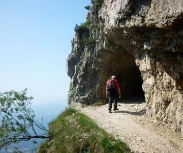 Strada delle 52 Gallerie