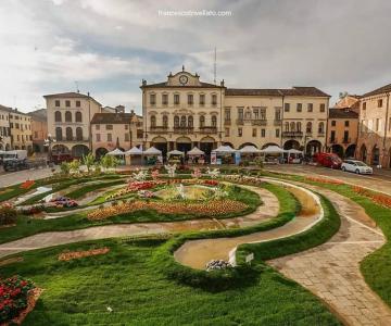 Piazza Maggiore Este