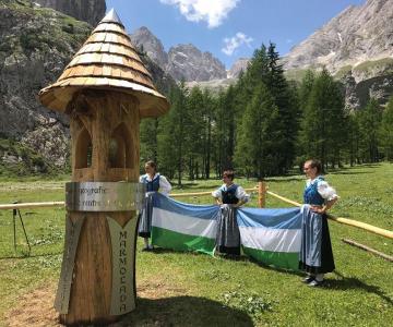 Centro Geografico con ragazze