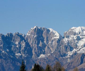 Vista sul Gruppo della Schiara