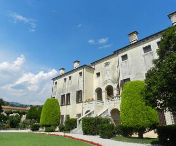 Villa Godi