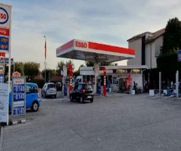Distributore Esso Bardolino