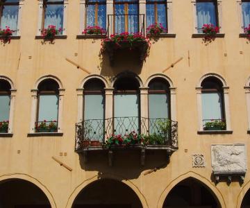 Loggia dei Ghibellini