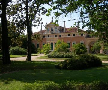 Villa Manin Cantarella