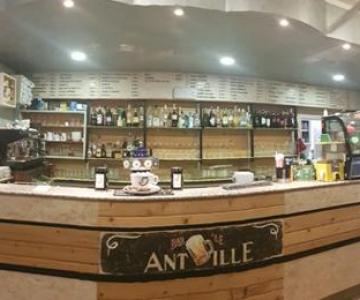 Bar Antille