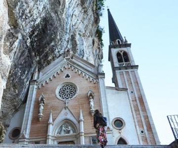 santuario madonna della corona