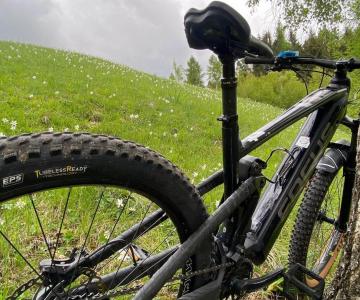 Ebike a noleggio sulle prealpi