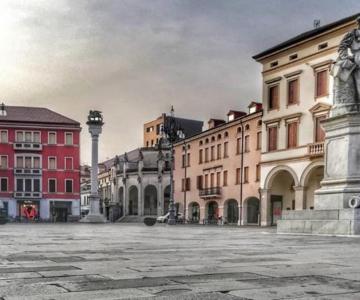 Piazza Vittorio Emanuele II