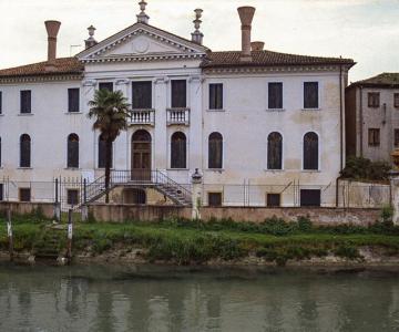 Villa Andreuzzi bon 