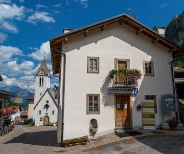 Edificio "Carlo Delacroix"