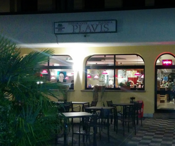 Plavis Pizzeria Ristorante