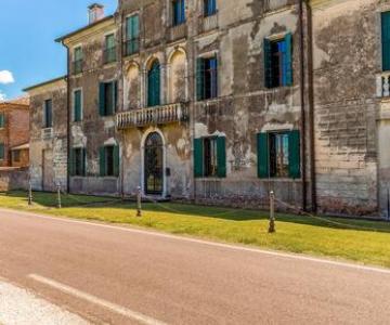 Villa Davì Guzzon ora Zanobbi