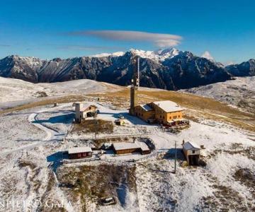 Rifugio Primaneve sul Monte Tomba