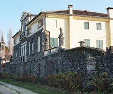 Villa Fava