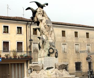 Monumento "alle aquile"