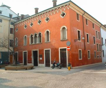 Biblioteca R.Bortoli ex ospedale Baratto