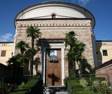 Chiesa della Sacra Famiglia