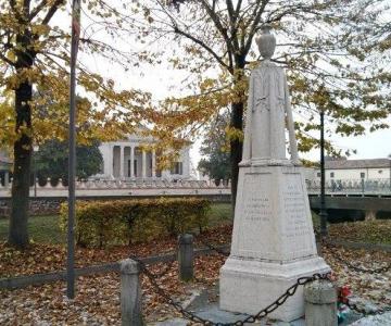 Monumento ai Carbonari