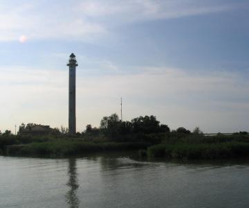 Faro di Pila 1