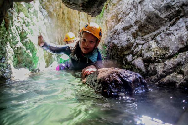 esplorare con i bambini il mondo del canyoning 