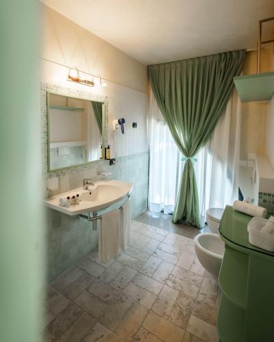 MAR07056-HDR-Modifica