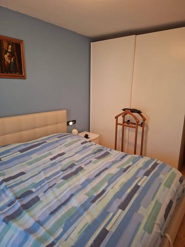 camera matrimoniale foto 1