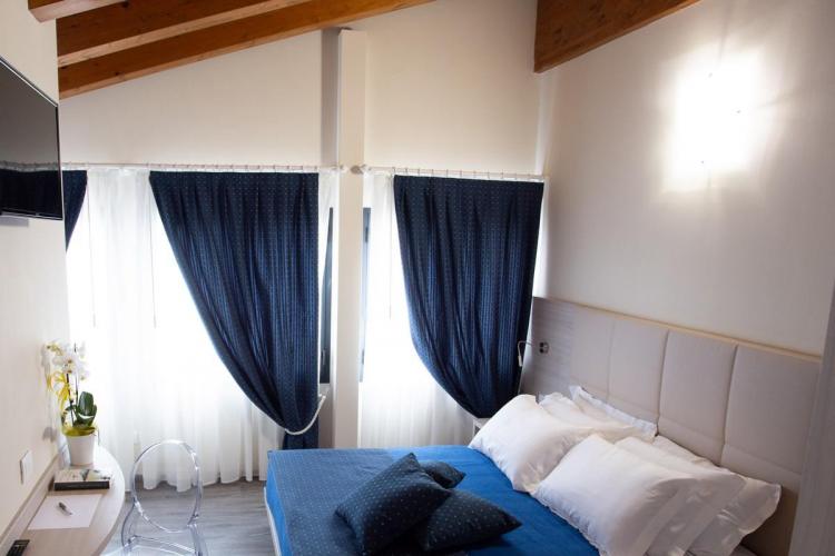 HOME HHOME HOTEL CASTELFRANCO VENETO TREVISO - CAM