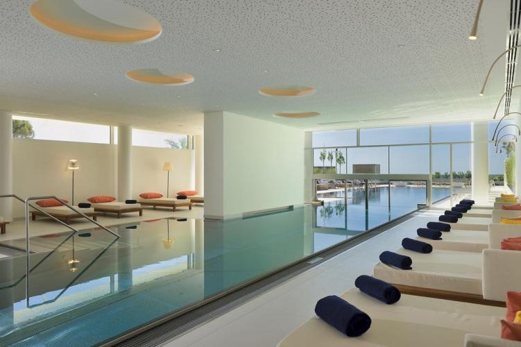 Falkensteiner piscina coperta.jpg